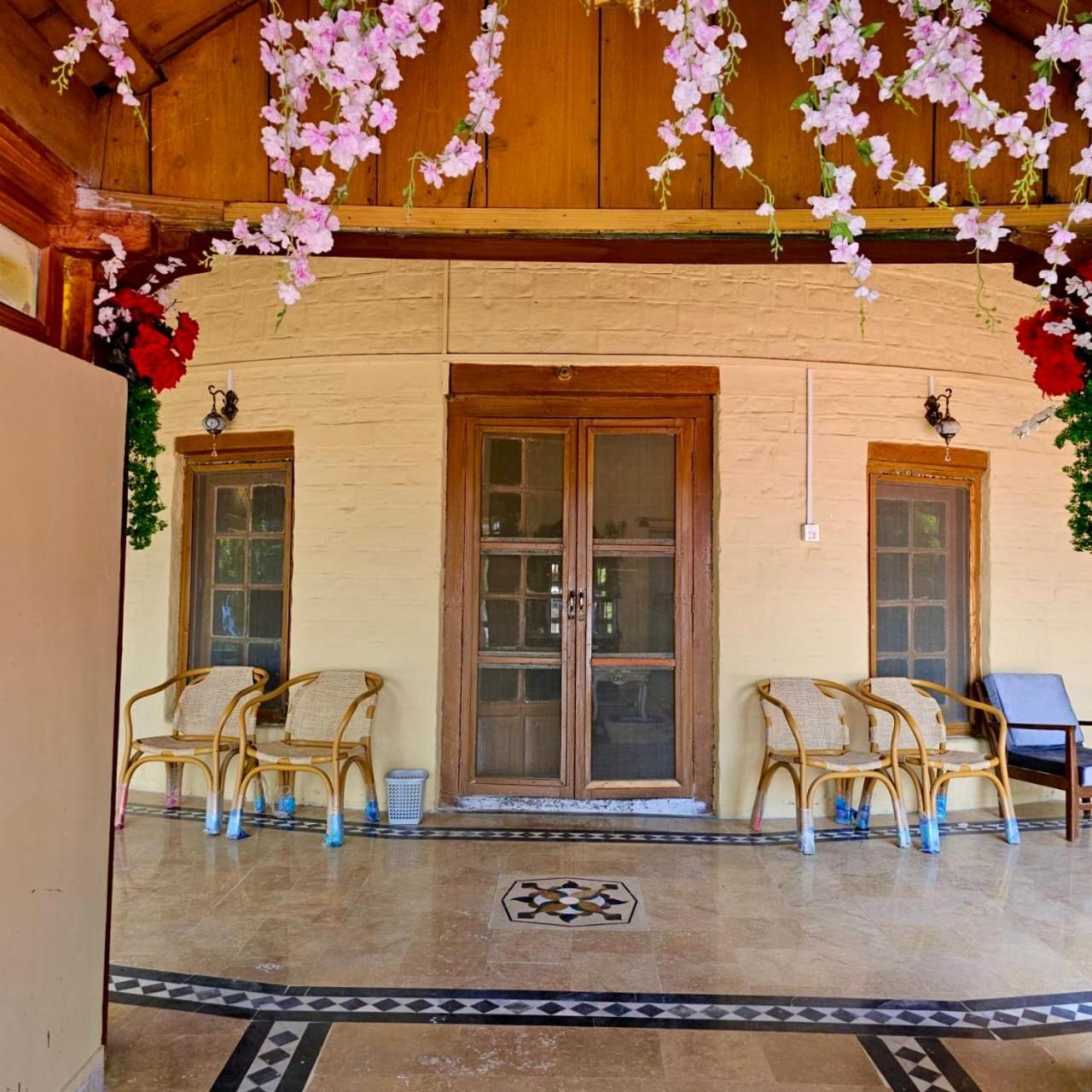 Misty Peaks Resort Murree Dış mekan fotoğraf